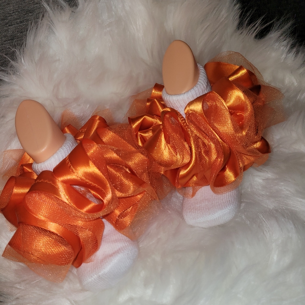 Ruffle socks (detachable anklets)